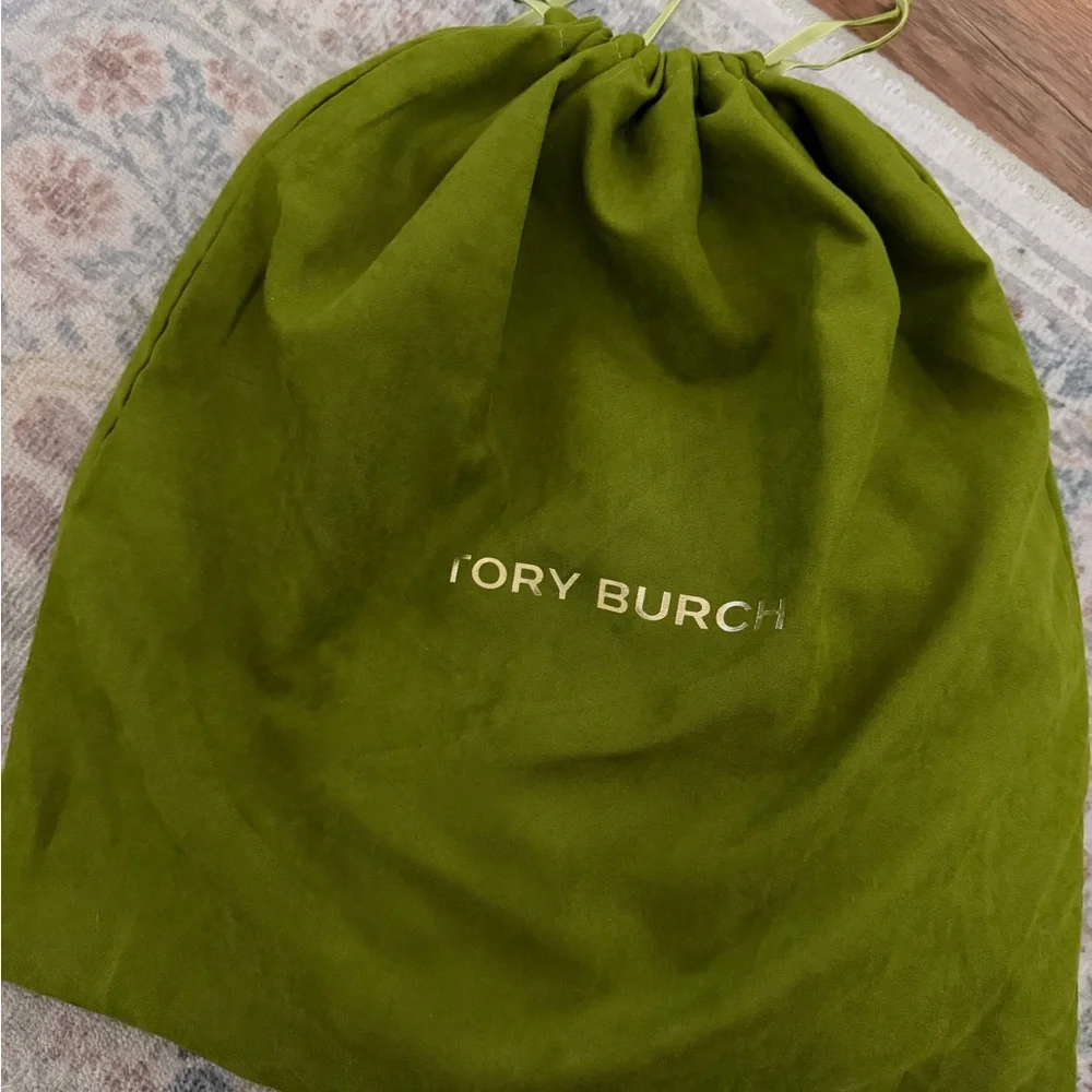 Tory Burch Romy Purse - Picture 6 of 6